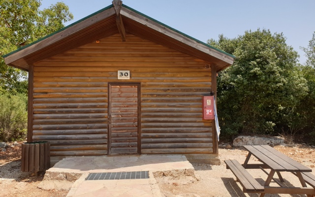 Accessible Hospitality Cabins in the  Lavi Field and Forest Centre | Environment