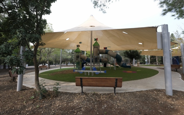 Community Park for Moshav Midrakh Oz | Community Development